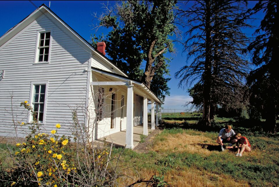 co_17milehouse_09142010_001.jpg